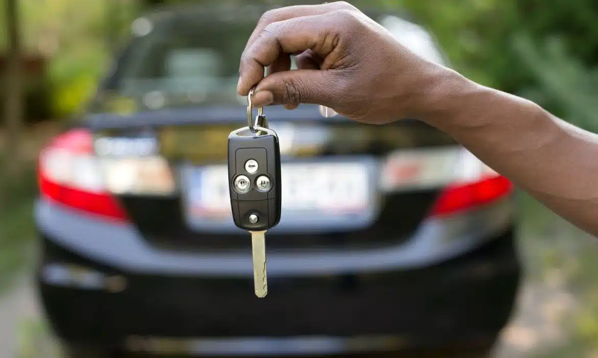 Comment se passe une location de voiture à l’année ?