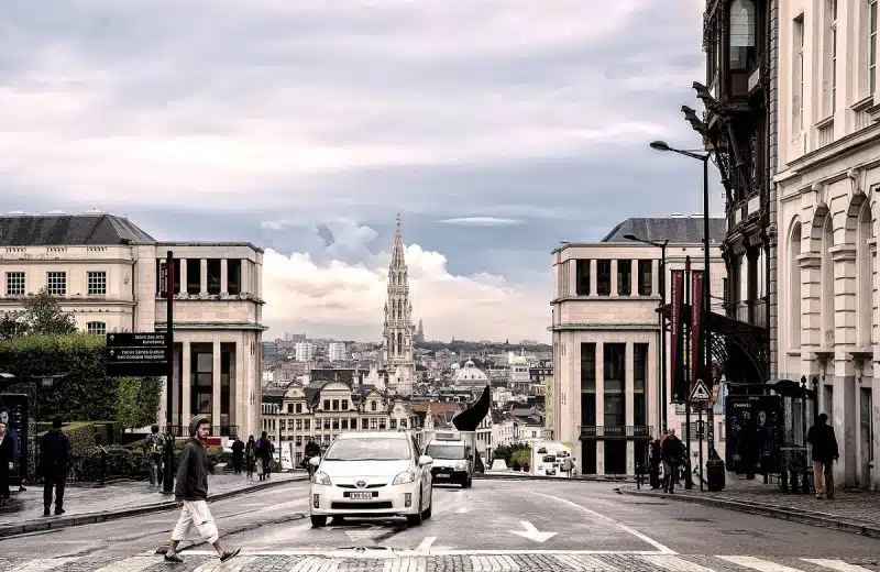 Apprendre à conduire en Belgique : quelles différences avec la France ?
