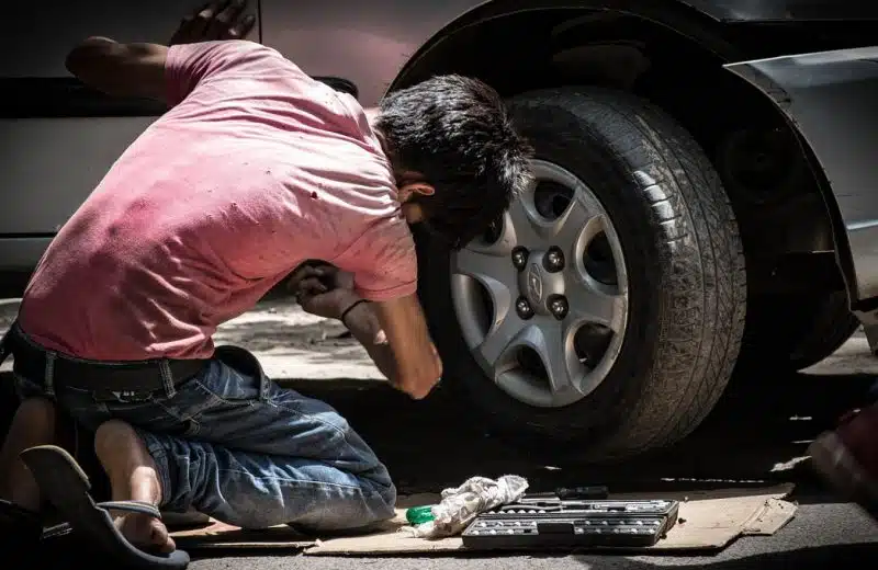 Comment choisir son service de dépannage auto