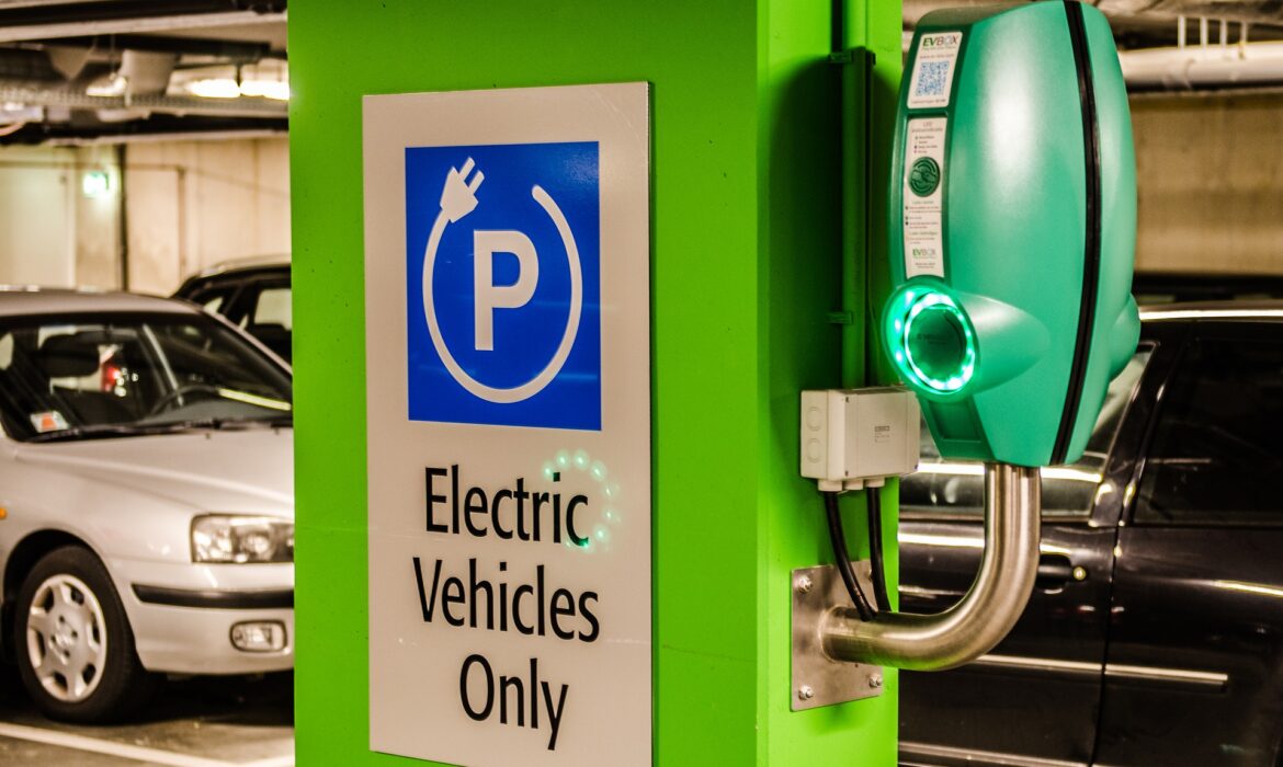 Installation d’une borne de recharge électrique en appartement : comment ça marche ?
