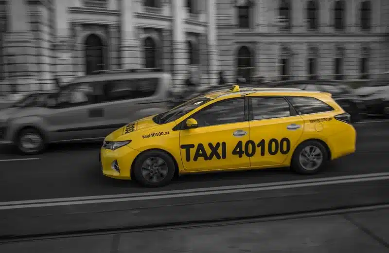 Les meilleures astuces pour avoir le bon taxi au meilleur prix