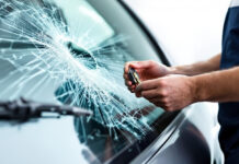 Avantages de choisir un service avec franchise offerte en réparation de vitres auto