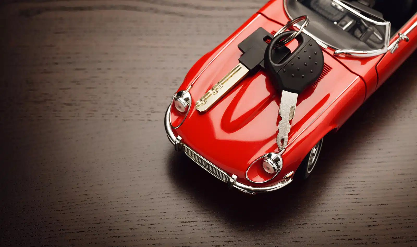 Une voiture rouge à assurer 