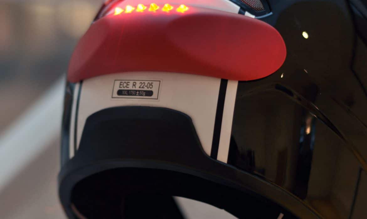 Bien choisir votre casque de moto : sécurité, prix et esthétique