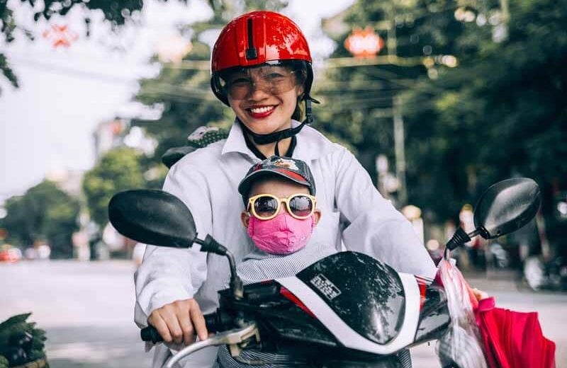 Comment bien choisir votre casque moto pour femme