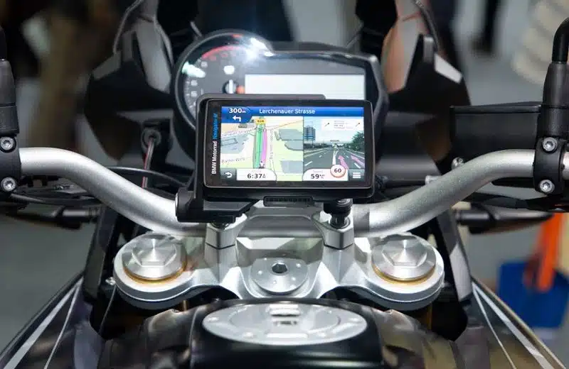 Les avantages du GPS Navigator 6 de BMW Motorrad pour votre moto