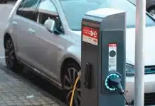 Trouver facilement une place avec borne de recharge pour voiture électrique