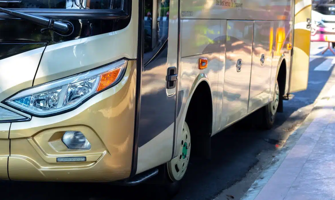 Comment réussir une location de bus en Île-de-France ?