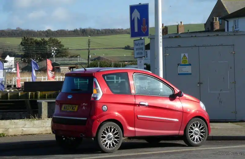 Comment choisir une batterie de voiture sans permis ?