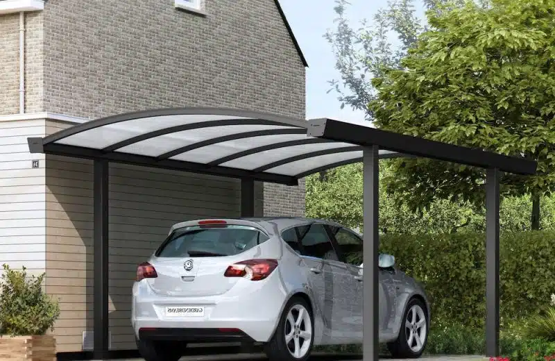 Pourquoi choisir un carport alu sur mesure ?