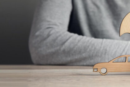 Comparaison des primes d’assurance 2025 selon la puissance fiscale et la motorisation