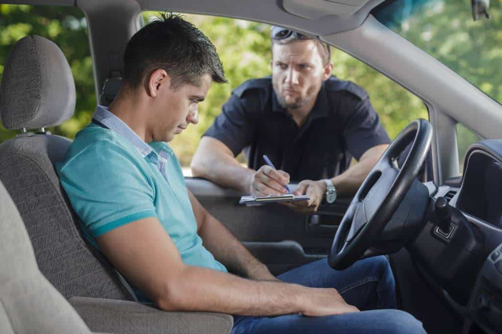 contravention assurance résilié auto