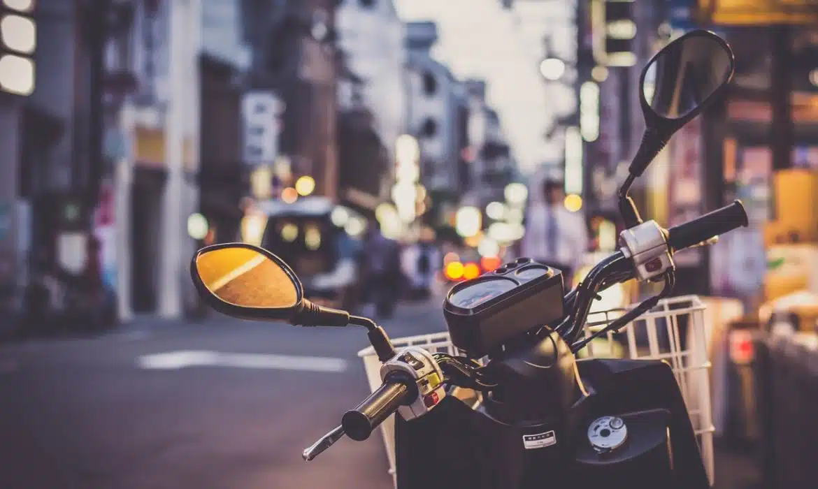 Le freinage régénératif, un bon moyen d’optimiser la batterie de son scooter électrique en roulant ?