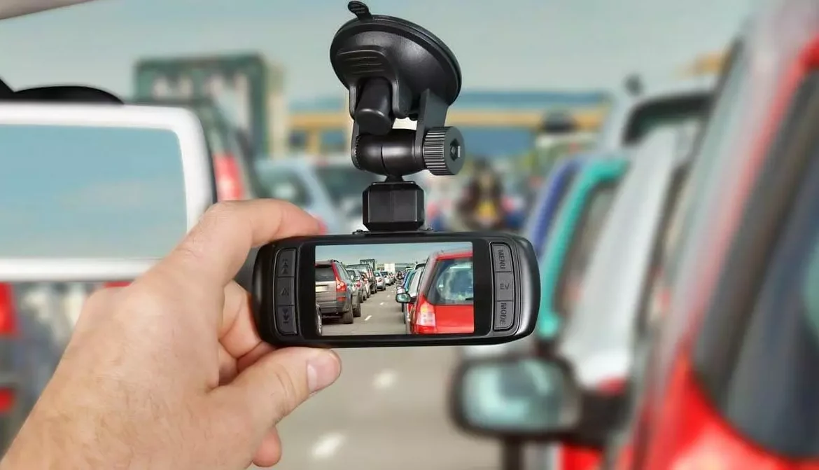 Top 03 des meilleurs dashcam à utiliser en 2023