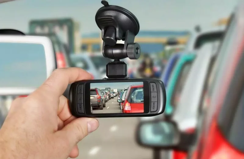 Top 03 des meilleurs dashcam à utiliser en 2023