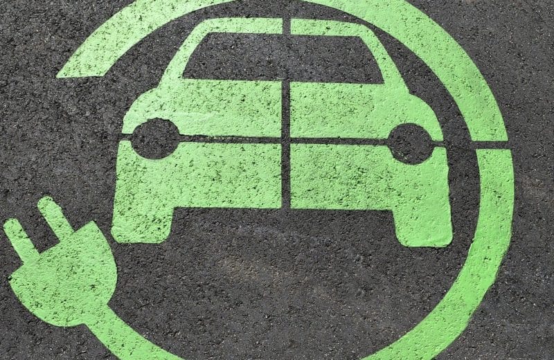 Les avantages de l'installation d'une borne de recharge électrique pour votre voiture