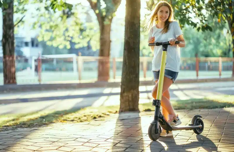 Qui veut aller loin, choisit la trottinette électrique !