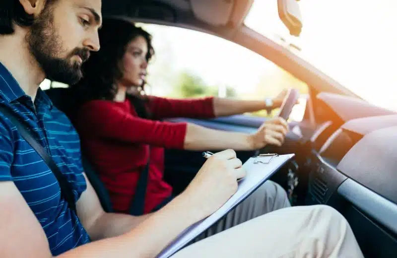 Permis de conduire : quelles astuces pour réussir votre examen ?
