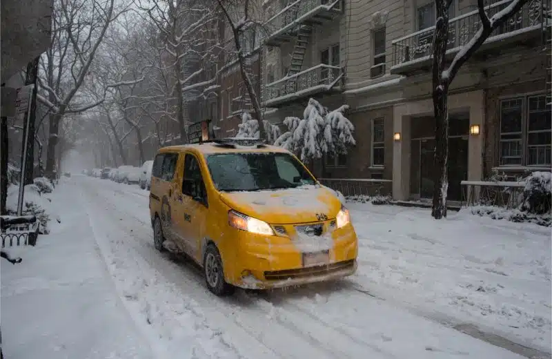 Les accessoires indispensables pour votre voiture cet hiver