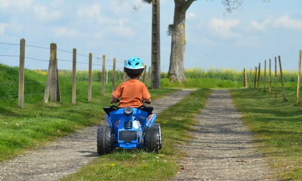 A quel âge peut-on conduire un quad ?